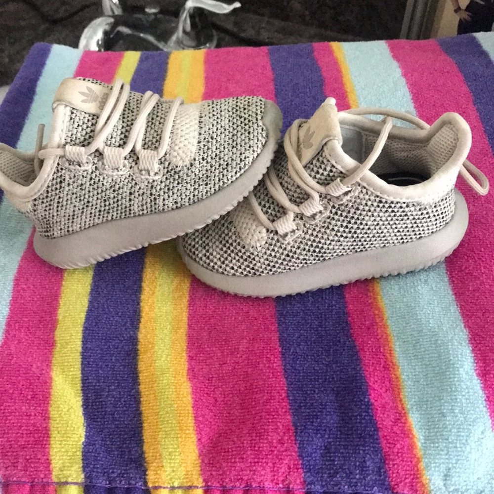 Adidas tubular